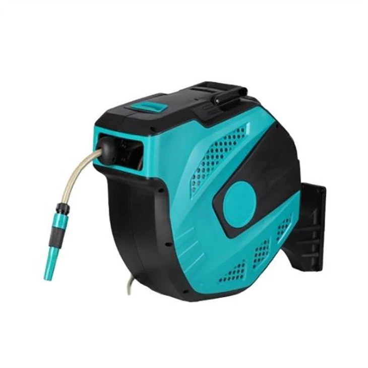 garden hose wall mount-1